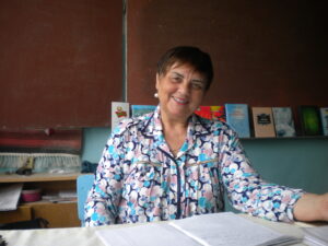 Ла мулць ань, дистинсэ доамнэ Гурски!