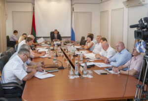 Леӂь каре визязэ протекция сочиалэ а анумитор категорий де четэцень модификате