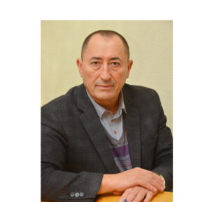 Владимир Пелин: «Мэ букур кынд реушеск сэ сатисфак черинцеле оаменилор!»
