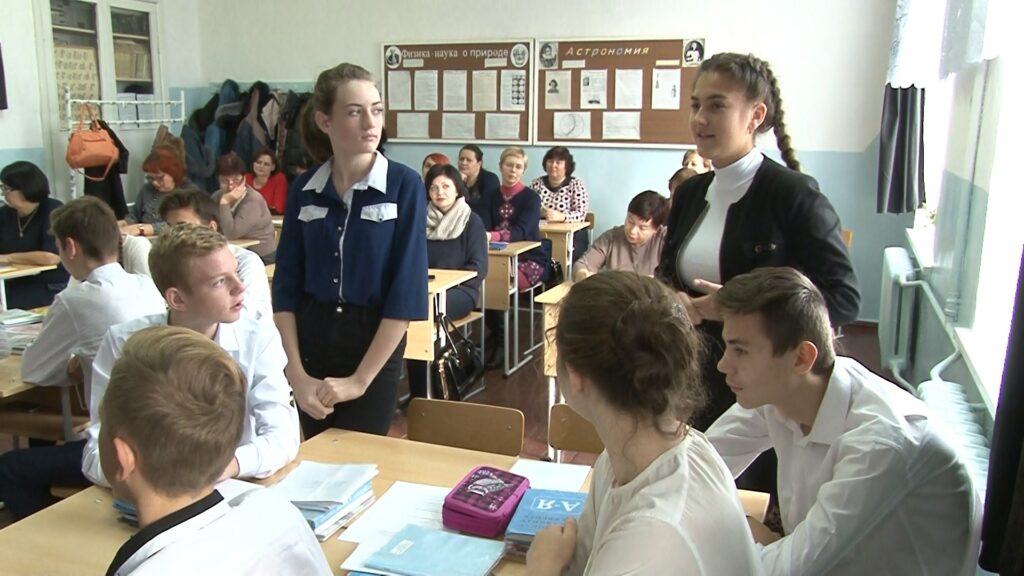 Тоамнэ харникэ ши де бунурь дарникэ