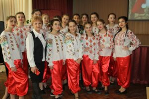 Пе арипь де вынт, ын збор…