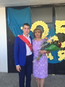 Лидер ын тоате