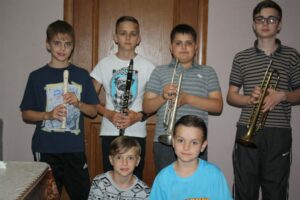 Сэ ай шасе бэець е о феричире!