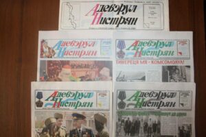 Авем невое де сусцинеря Думнявоастрэ, а ноастрэ, а МОЛДОВЕНИЛОР!