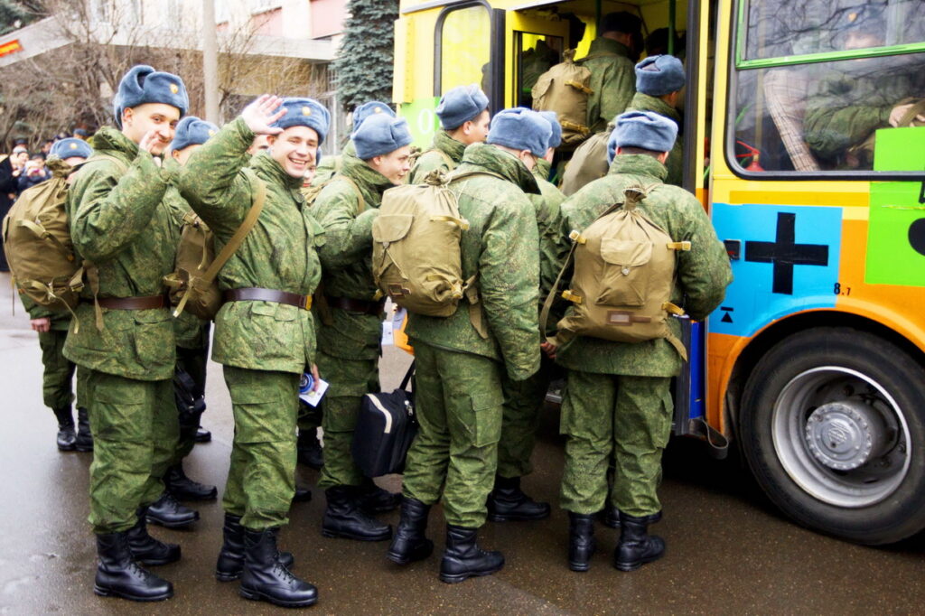 Фамилия НУ ар требуи сэ суфере