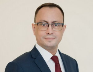 Валентин Трубчанин а фост нумит Директор женерал ал САТЫ «Чентрала Електрикэ Молдовеняскэ»