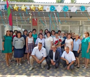 Де-й фриг, де плоуэ, де бате вынтул…