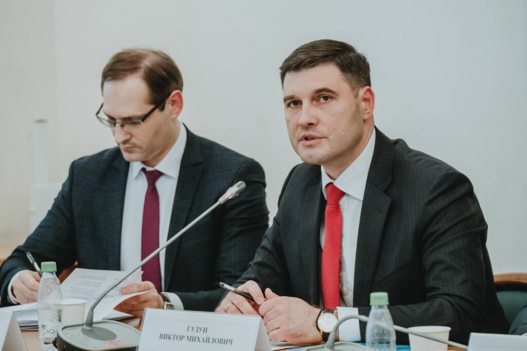 Кестиунь дискутате ла Москова