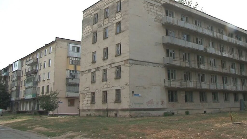 Кэминеле вор фи репарате. Ын 3-5 ань
