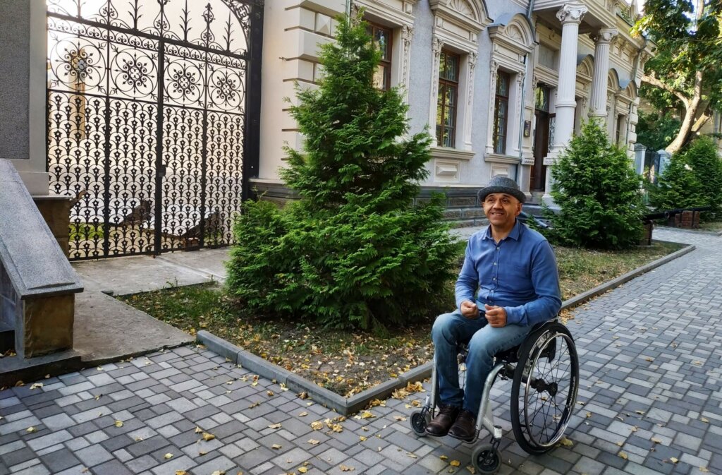 Акчесибил пентру тоць!