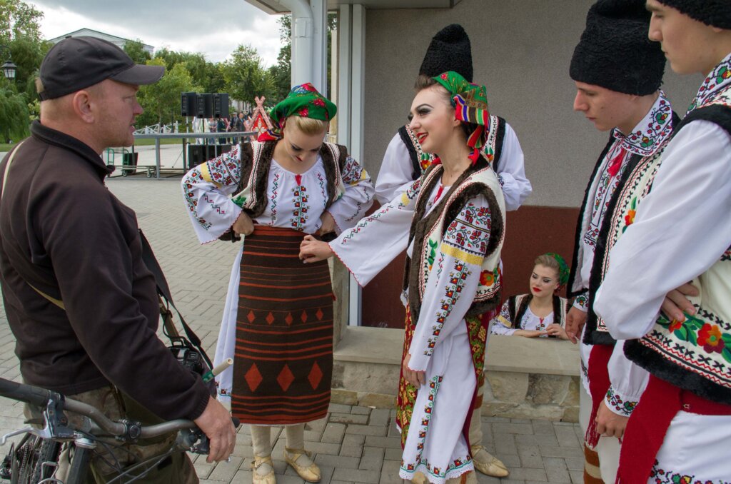 Ынрэдэчинат ын обичеюриле молдовенешть