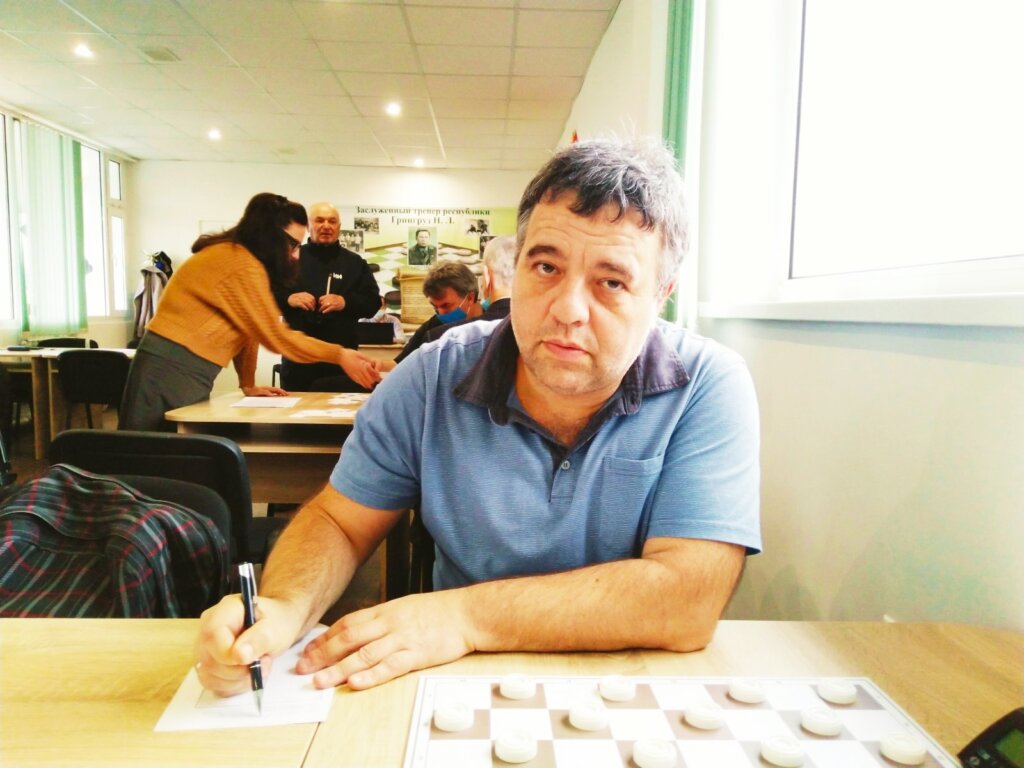 Ун ӂен де спорт ыналт интелектуал