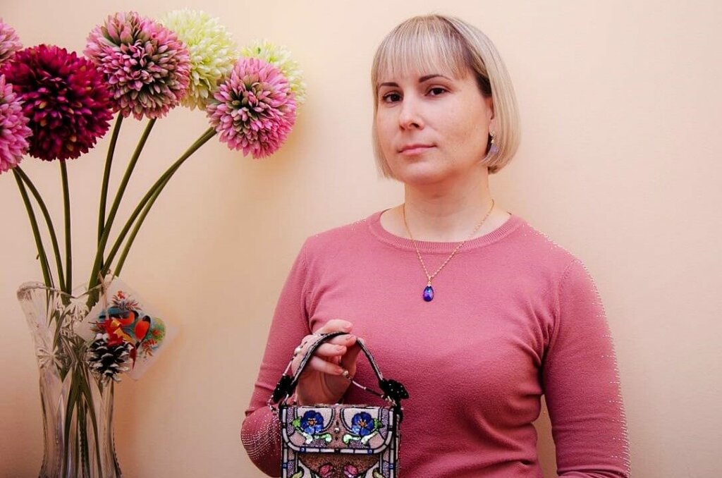 Пасиуне трептат трансформатэ ын афачере