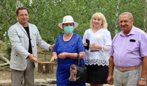 Картела де визитэ а школий