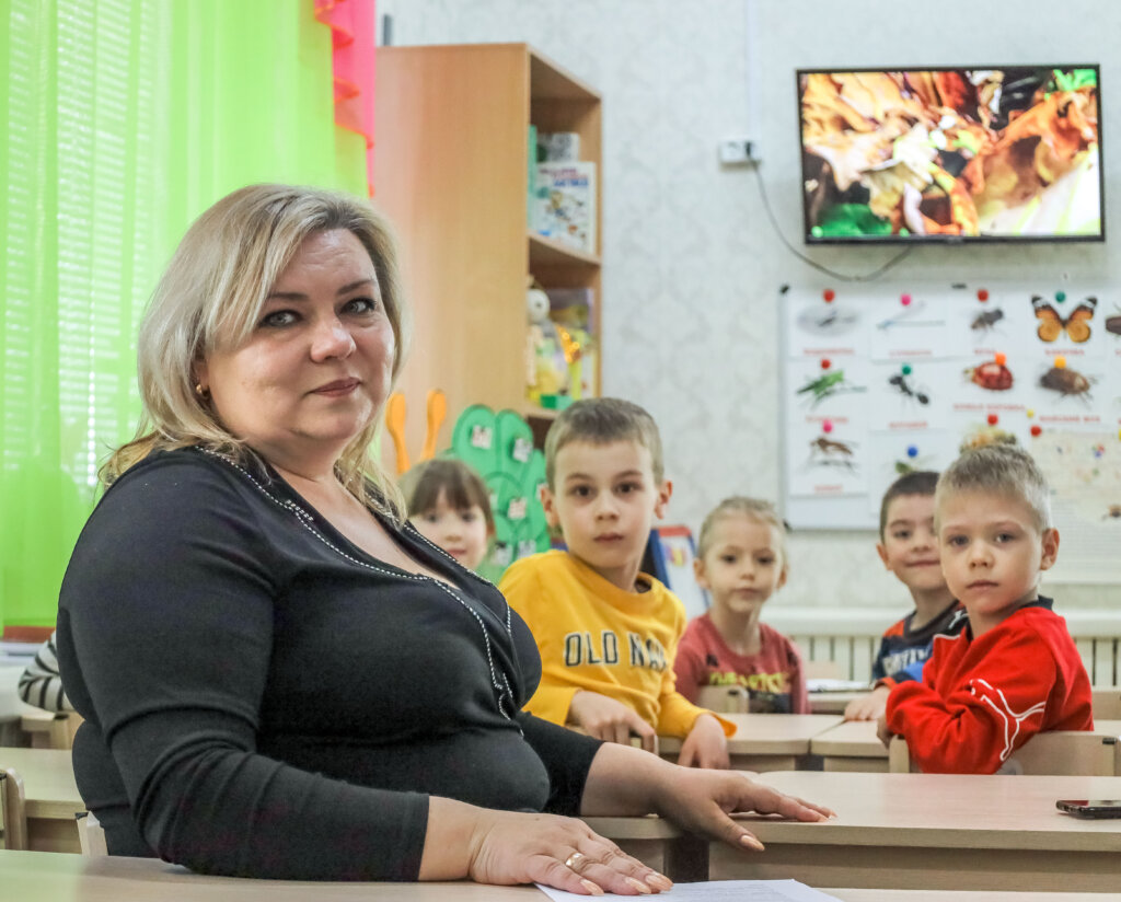 «Сэ фиу феричитэ алэтурь де ей»