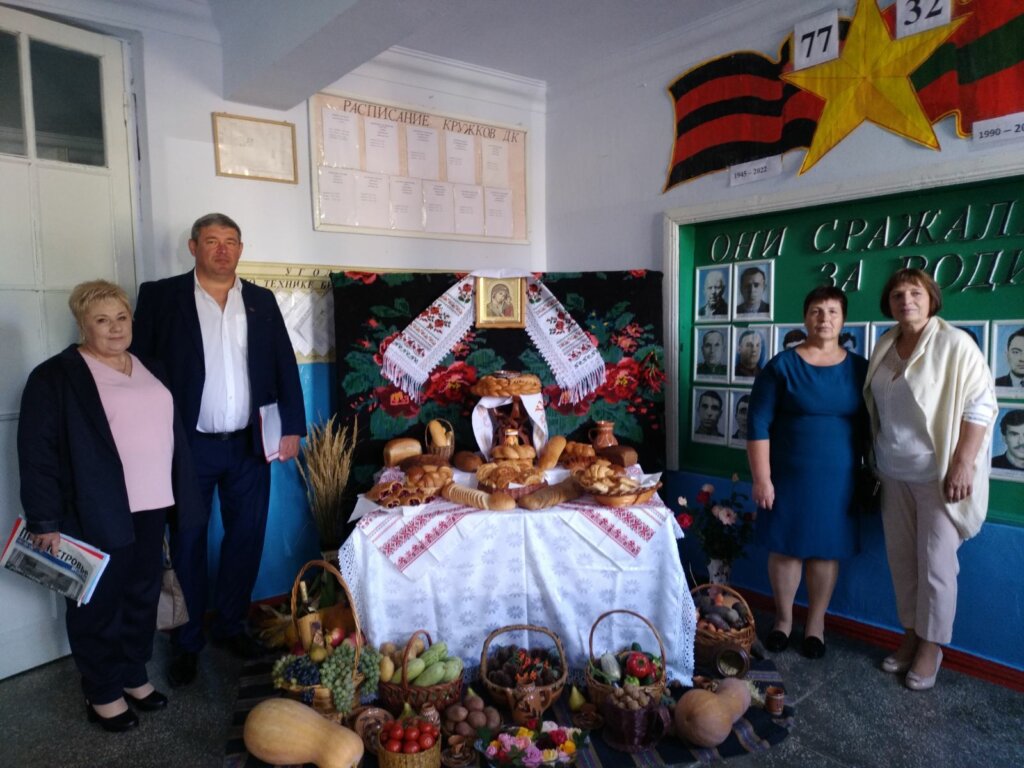Ла ной е сэрбэтоаре!