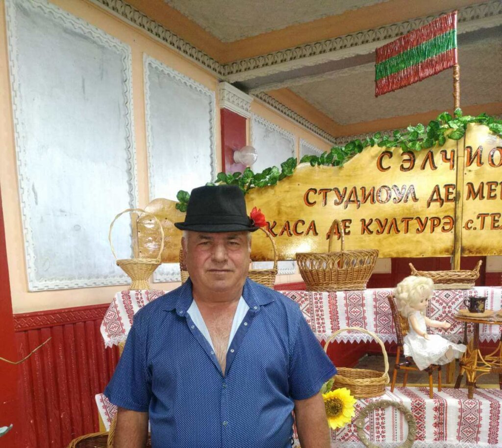 Ун ом модест ку мынь де аур!