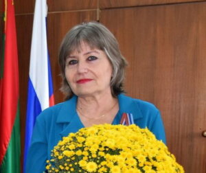 Принчипалул е сэ юбешть копиий