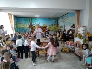 Аурул тоамней ын суфлетеле копилашилор