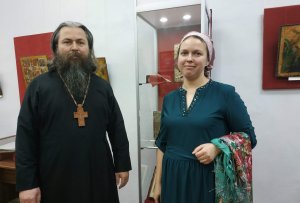 Експозицие де икоане ши кэрць бисеричешть