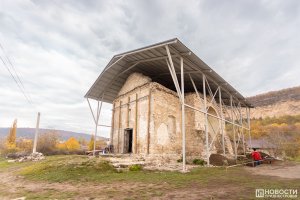 Мистериосул монумент де архитектурэ
