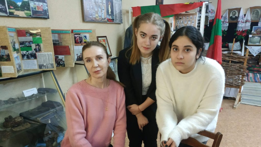 Тайнеле архивей фамилией