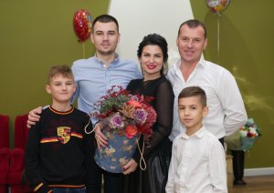«Драгостя не-а ажутат»