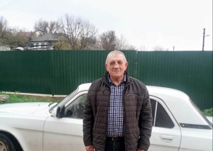 Ексиӂент фацэ де сине ши де субалтернь