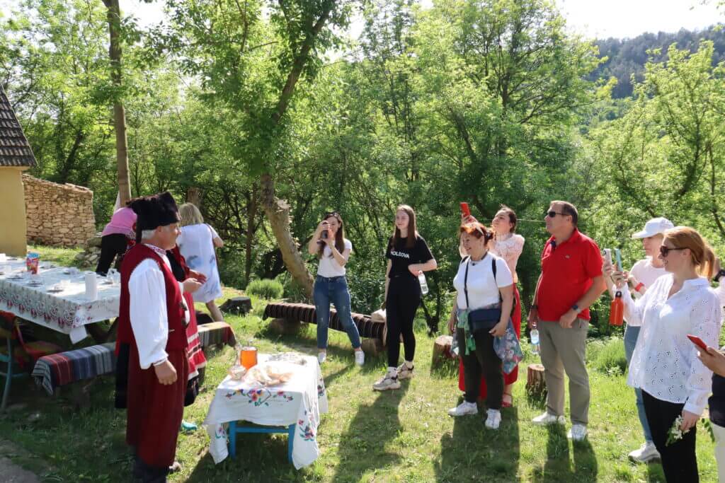 Турисмул нистрян рурал – акум ши пентру вечинь