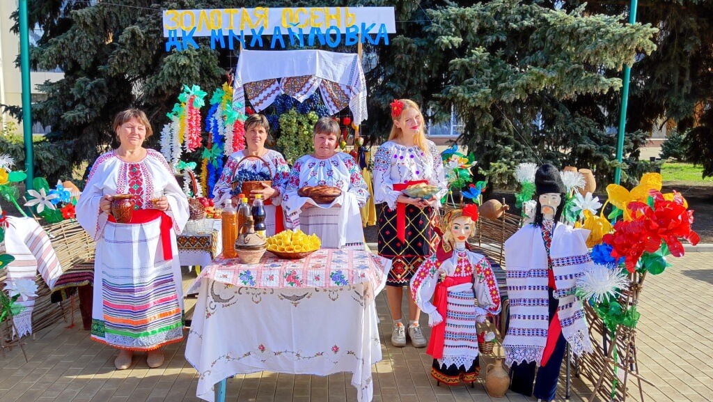 Кулориле Фестивалулуй Винулуй