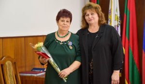 Мункэ фэкутэ ку плэчере