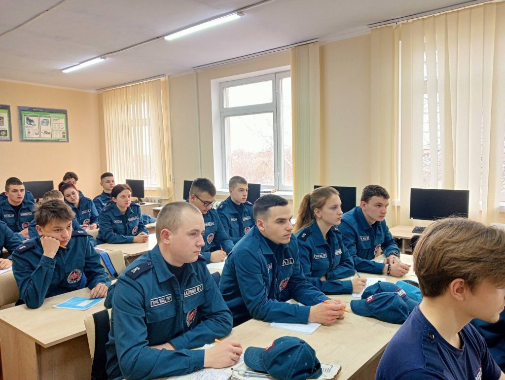 О адевэратэ форжерие де кадре