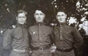 Дестинул уней фамилий