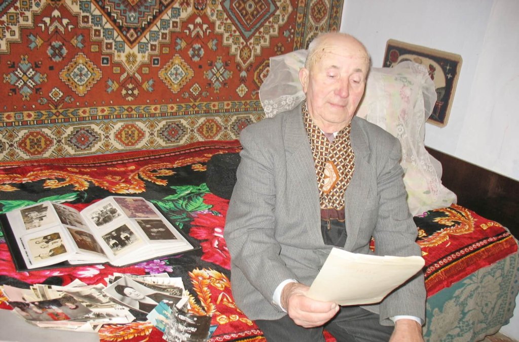 Чел каре а лэсат луминэ ын суфлет