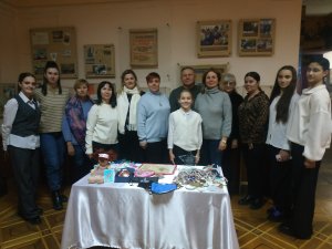 Ынаинте, фэрэ а езита!