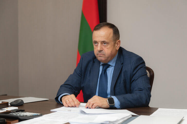 Гувернул: сприжин, субвенций ши коте