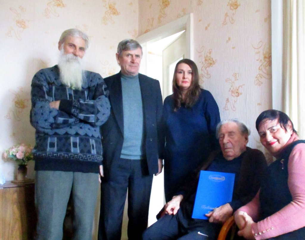 Колегул меу ла вырста 100 де ань!