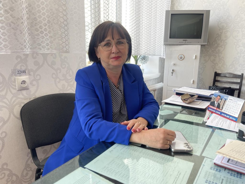 Клинкет де адио, шкоалэ