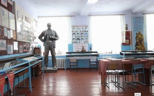 Пунте де легэтурэ ынтре ӂенераций