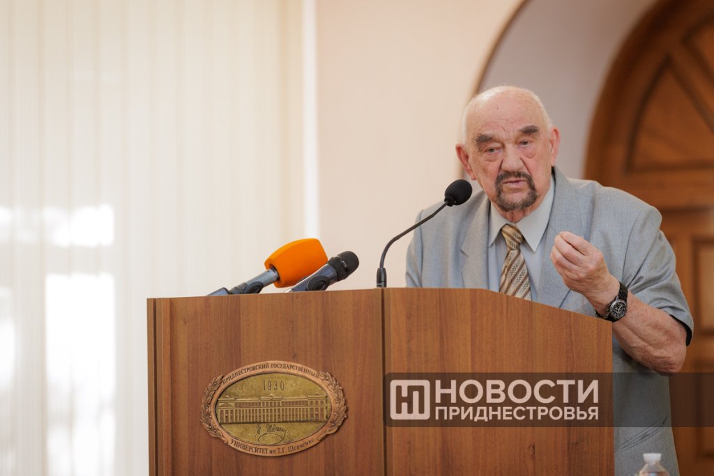 Историе ши контемпоранеитате
