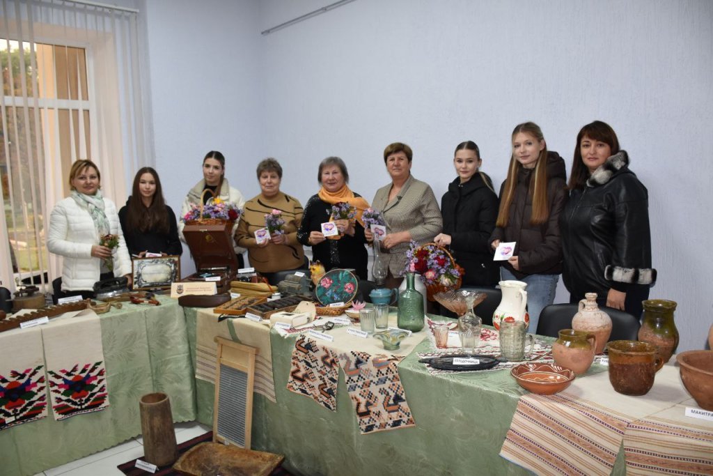 Фестивал ал скимбулуй де интересе