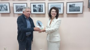 Дин тоатэ инима, пентру оамень