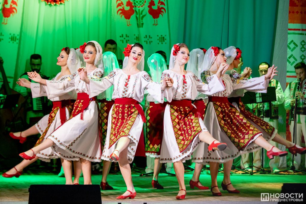 «Ватра» — фокарул културилор