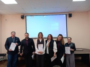 Каруселул кулорилор