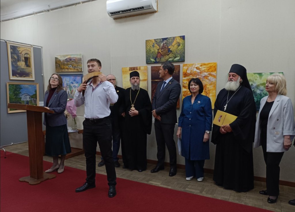 Артэ ынрэдэчинатэ ын крединцэ