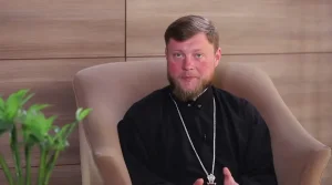 Ынтре штиинцэ ши крединцэ